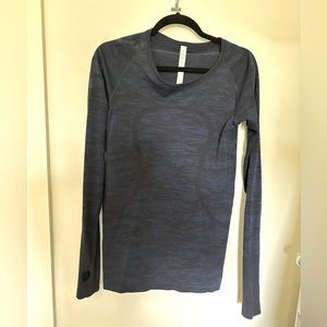 lululemon athletica Long Sleeve swiftly Tech Top in Heathered Navy